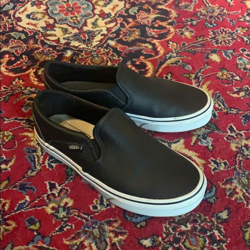 Black Leather Vans 6.5